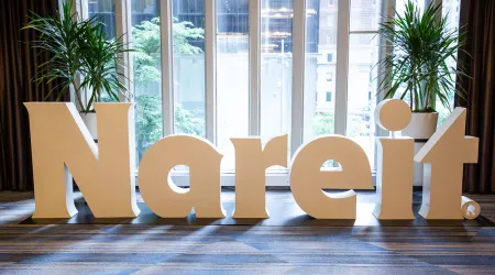Nareit Sign